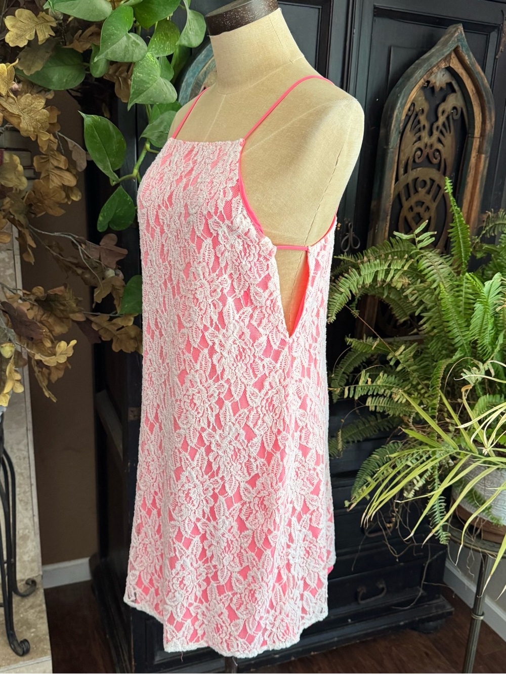 Anthropologie Lace Overlay Mini Dress 80s Inspired Party Barbiecore - Picture 6 of 15